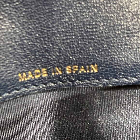 Chanel Sheepskin Chevron Quilted Mademoiselle Flap Wallet Navy (144712) - Picture 11 of 15